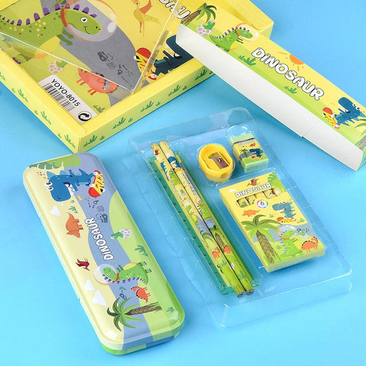 12 in 1 Disney Stationery Gift Set - Junior Junction